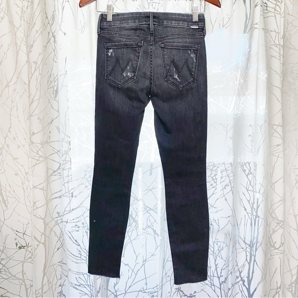 MOTHER STRETCH FADED BLACK DISTRESSED CRASH BURN LOOKER ANKLE FRAY SKINNY JEANS - Picture 9 of 13